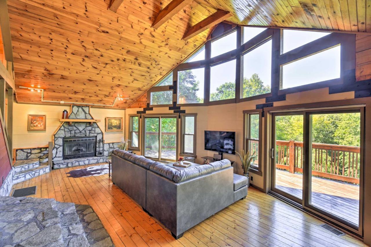 Dog-Friendly Cabin, 9 Mi To Sugar Mountain Resort 班纳埃尔克 外观 照片