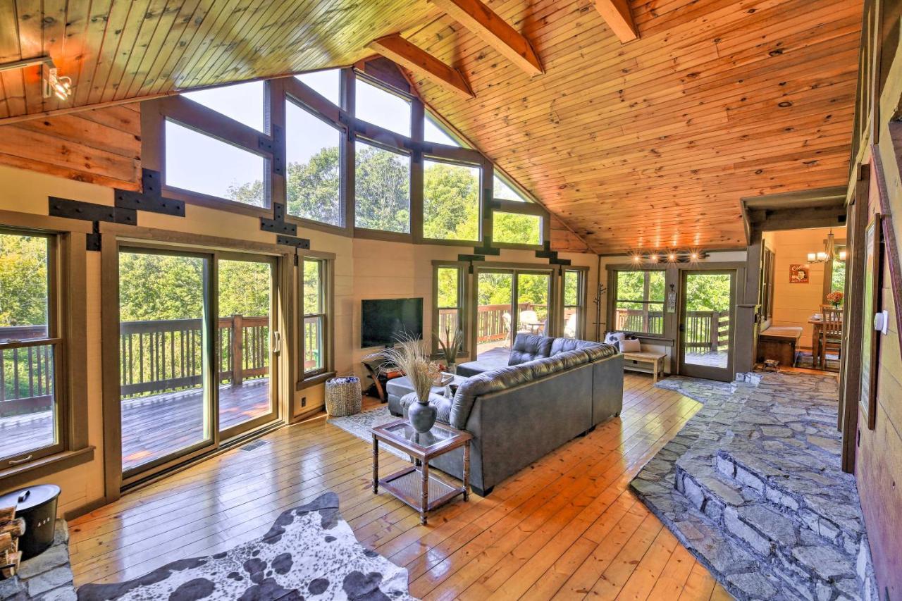 Dog-Friendly Cabin, 9 Mi To Sugar Mountain Resort 班纳埃尔克 外观 照片