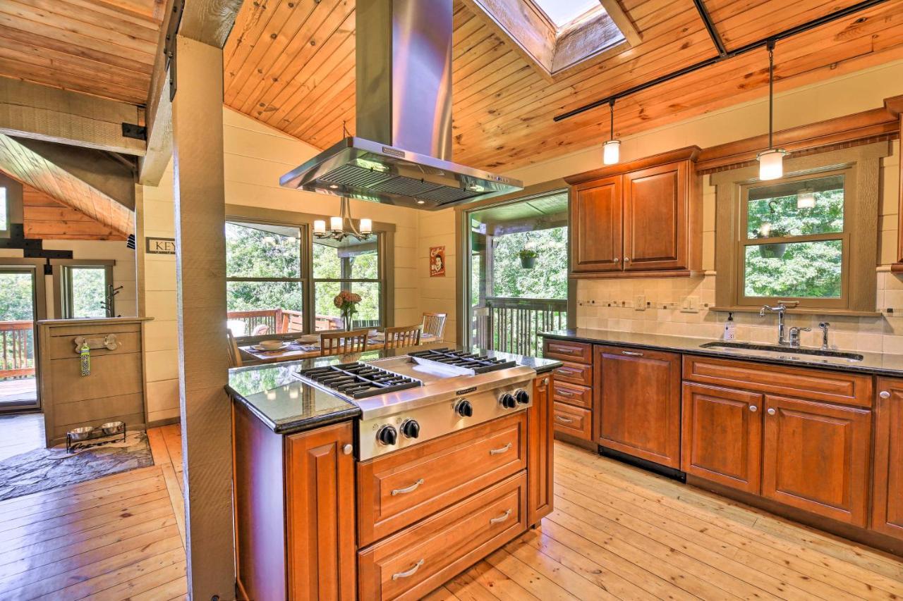Dog-Friendly Cabin, 9 Mi To Sugar Mountain Resort 班纳埃尔克 外观 照片