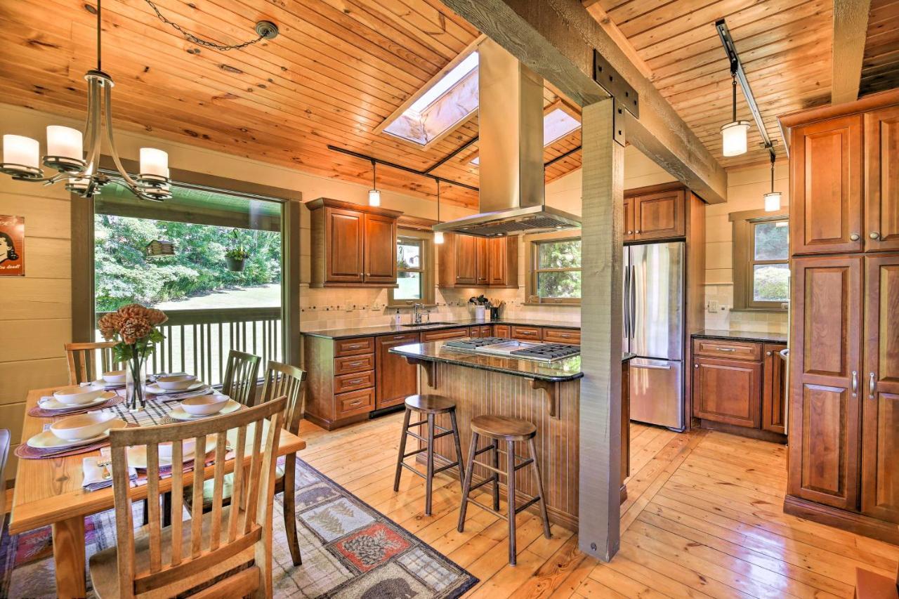 Dog-Friendly Cabin, 9 Mi To Sugar Mountain Resort 班纳埃尔克 外观 照片