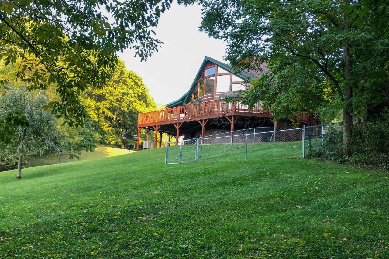 Dog-Friendly Cabin, 9 Mi To Sugar Mountain Resort 班纳埃尔克 外观 照片