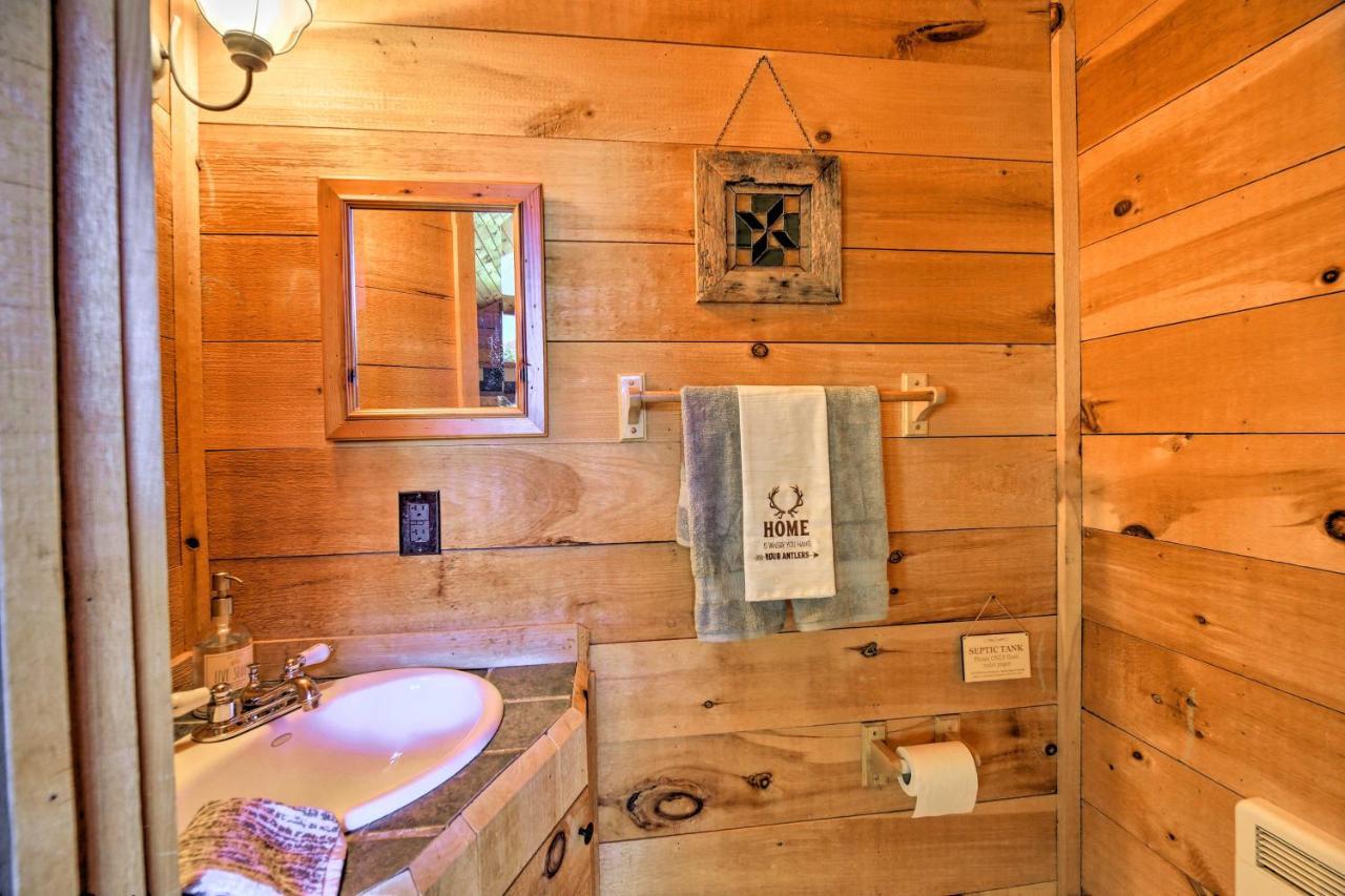 Dog-Friendly Cabin, 9 Mi To Sugar Mountain Resort 班纳埃尔克 外观 照片